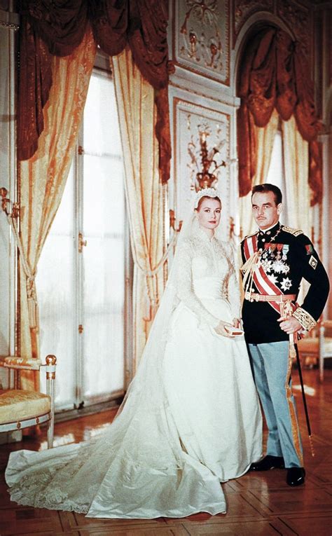 princess grace wedding dress
